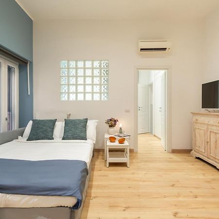 רומא Trevi Fountain Boutique Apartment מראה חיצוני תמונה
