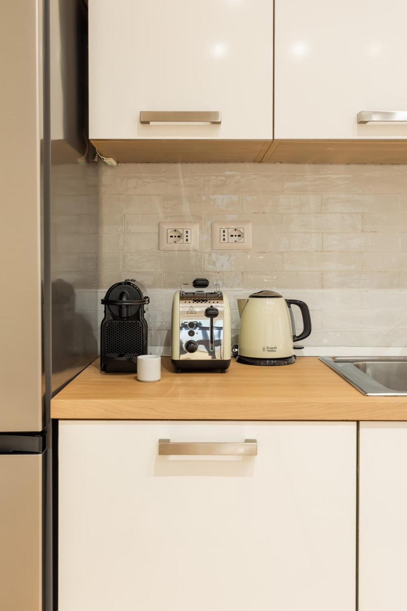 רומא Trevi Fountain Boutique Apartment מראה חיצוני תמונה